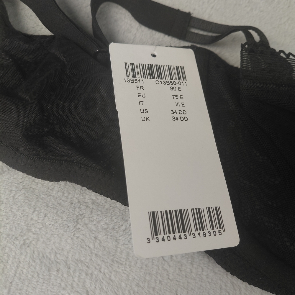 Chantelle C Jolie Demi Bra, 34 DD, Black - Picture 10 of 13